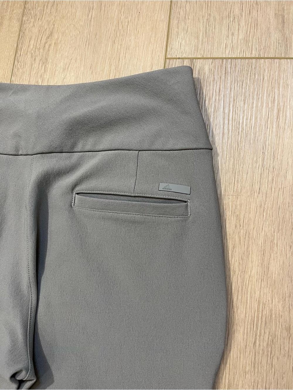 ADIDAS Women's Grey Pull-On Stretch Trousers - FREE SHIPPING on Bundles $95+ - Picture 9 of 14